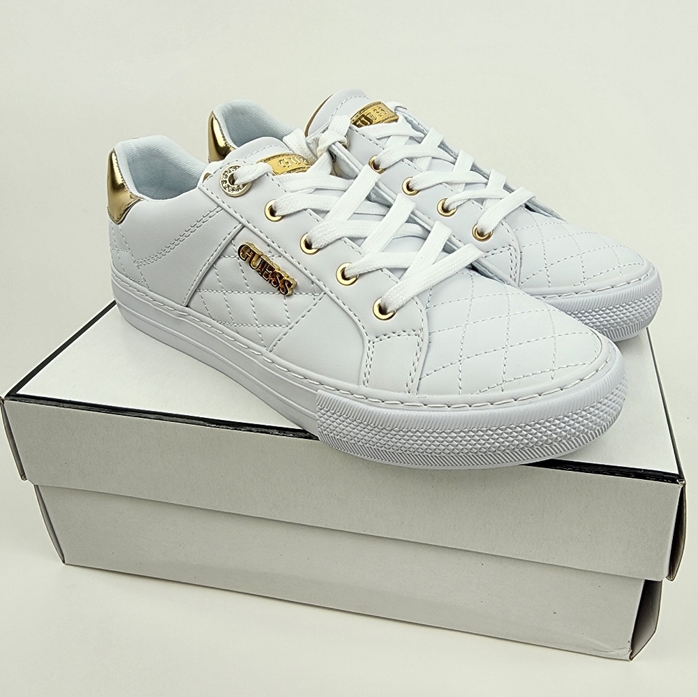 GUESS Women's Loven Casual Lace-Up Sneakers White Gold New in Box